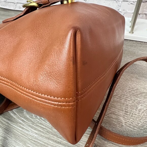 Vintage Coach 4152 British tan Leather Backpack Daypack - Picture 4 of 7